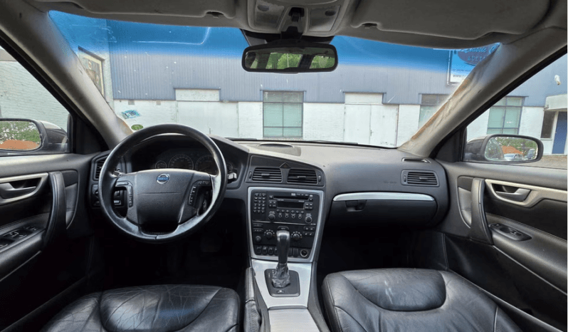 
								Volvo V70 2.5T Ocean Race Automaat (2005) | VBM Trading Eibergen vol									