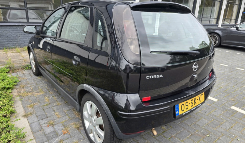 
								Opel Corsa 1.2-16V Silverline (2006) | Airco | Nieuwe Ketting | VBM Trading vol									