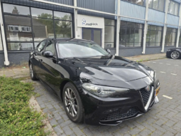 
										Alfa Romeo Giulia 2.0T Super (2017) Automaat | VBM Trading vol									