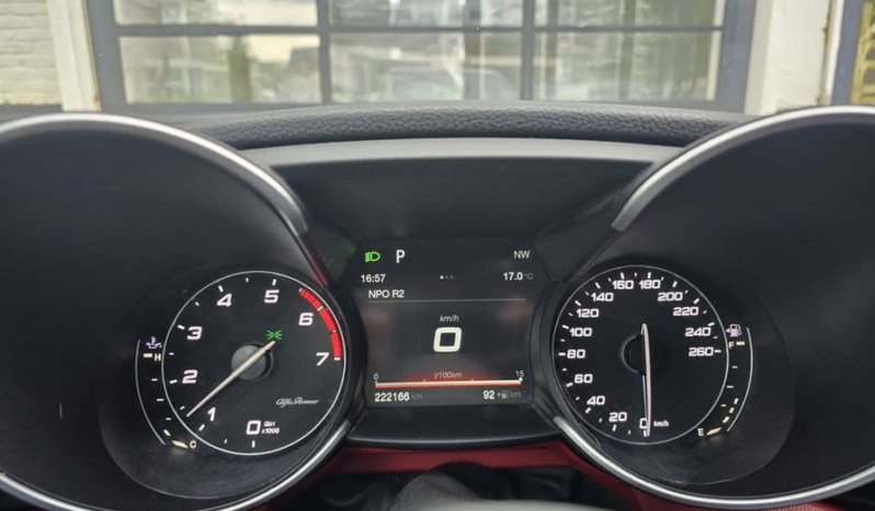 
								Alfa Romeo Giulia 2.0T Super (2017) Automaat | VBM Trading vol									